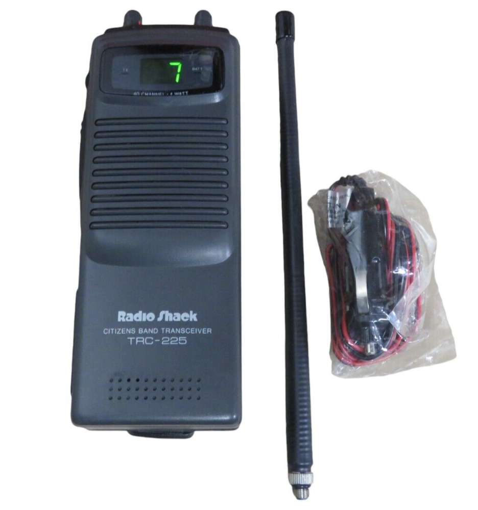 Radio Shack Model TRC-225 5-Watt 40-Channel Walkie Talkie Vintage Excellent