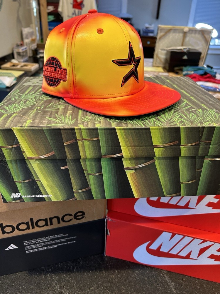 Rare New Era Coloring Changing Houston Astros Weatherman Pack Heat 7 3/8