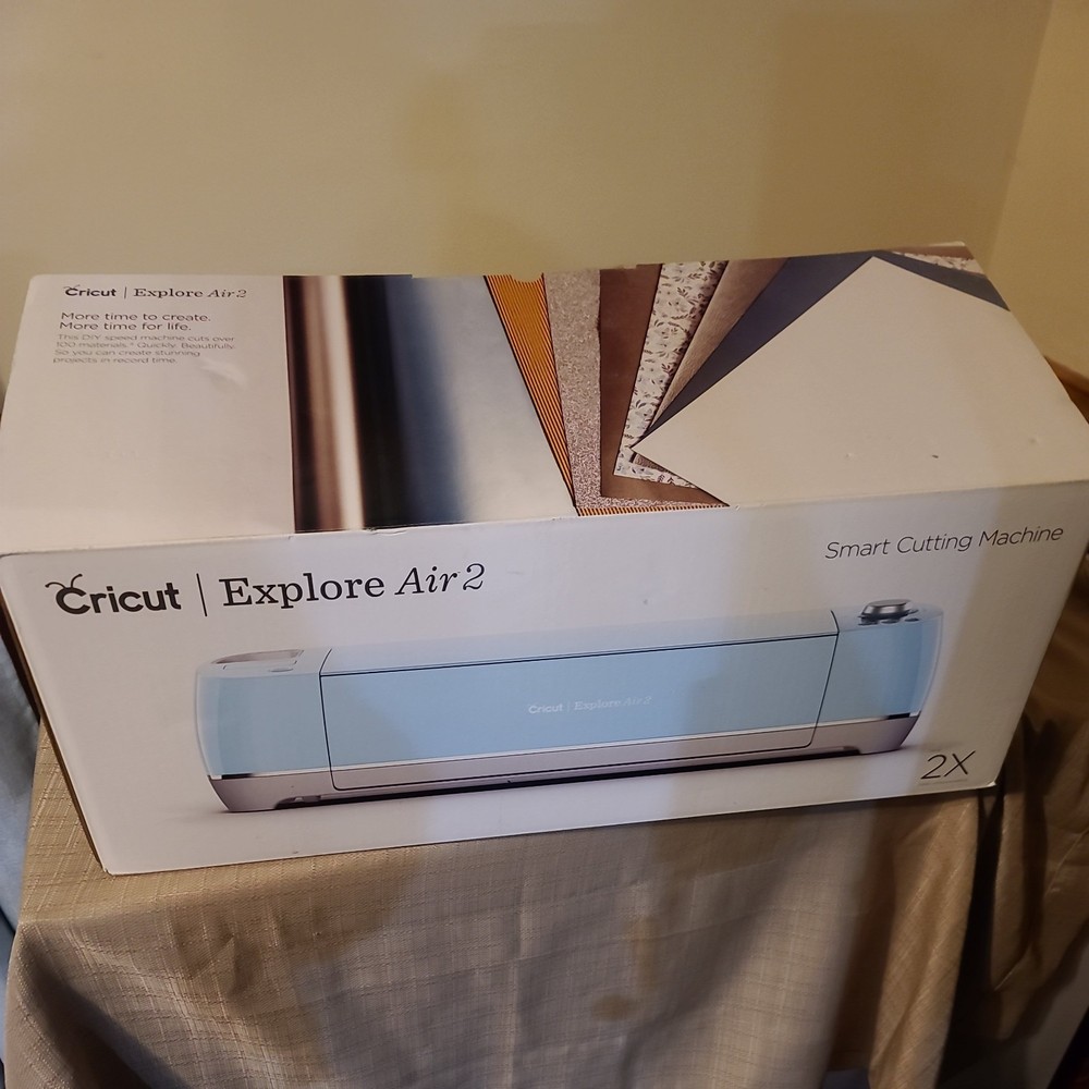 Cricut 2006519 Explore Air 2 Cutting Machine - Blue