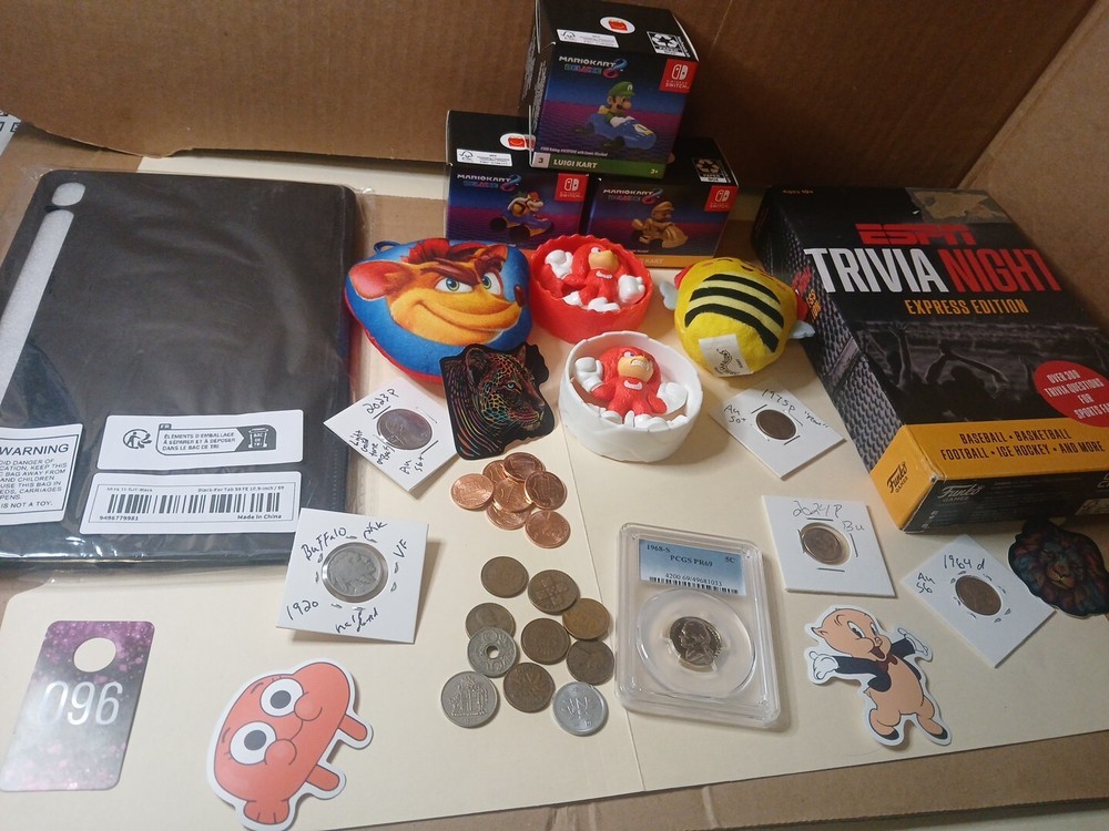 Collectible Junk Drawer Coin Lot 1968s Nickle 1920 Buffalo Nickle...