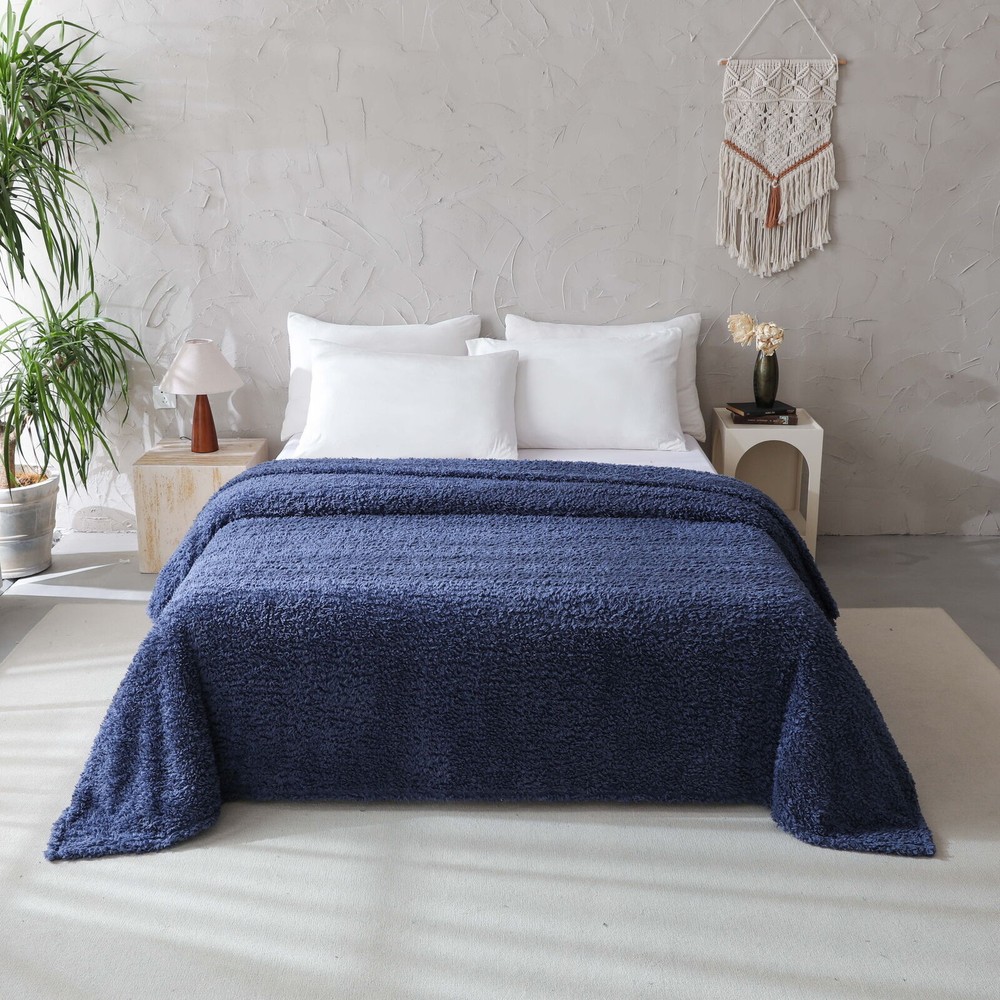 Mainstayes Faux Shearling Blanket, Indigo, King 102