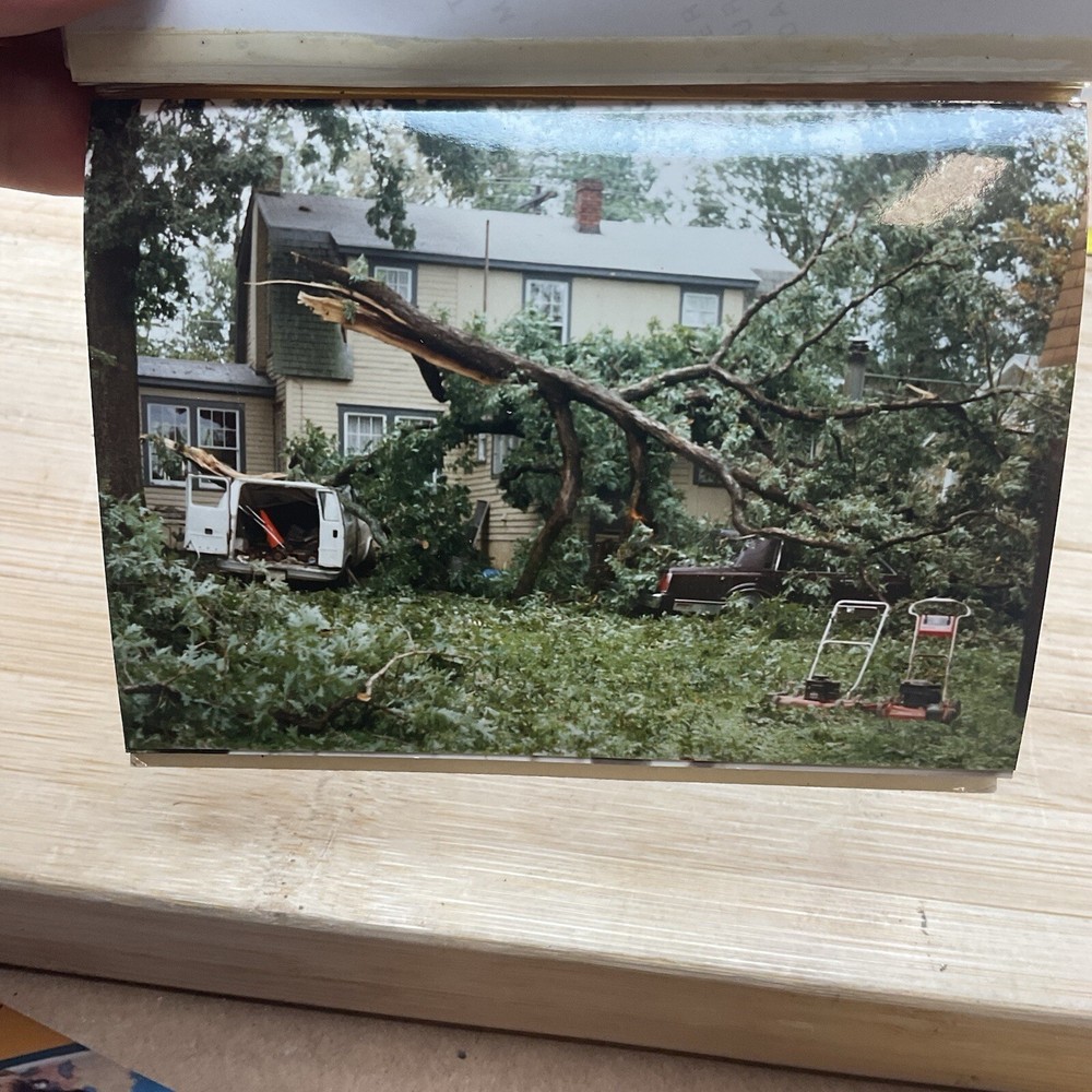 Álbum de fotos 1989 de fotos de daños por tormenta casa coche furgoneta etc exterior P106