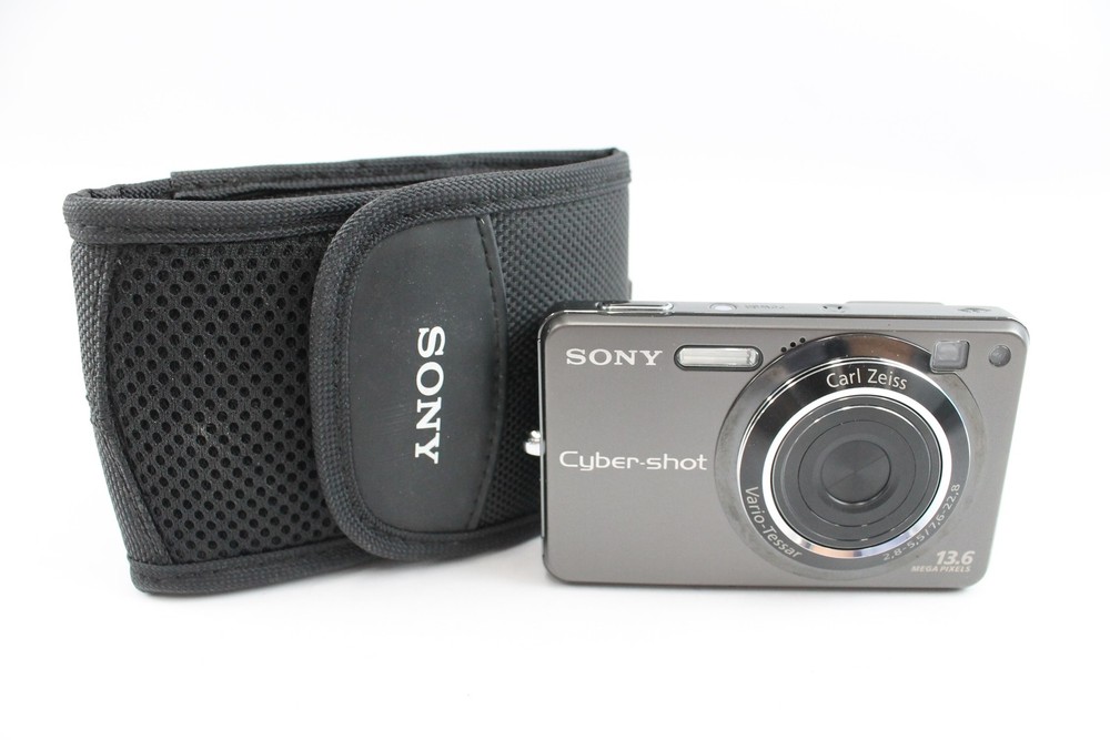 Sony Cybershot DSC-W300 Digital Camera with Carl Zeiss 3x Optical Zoom
