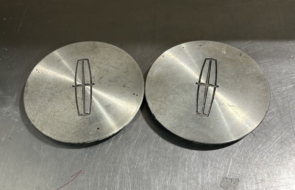 ✅1995-1998 Lincoln Town Car center cap  hub caps 2-Pack F8VC-1A096-CB #612
