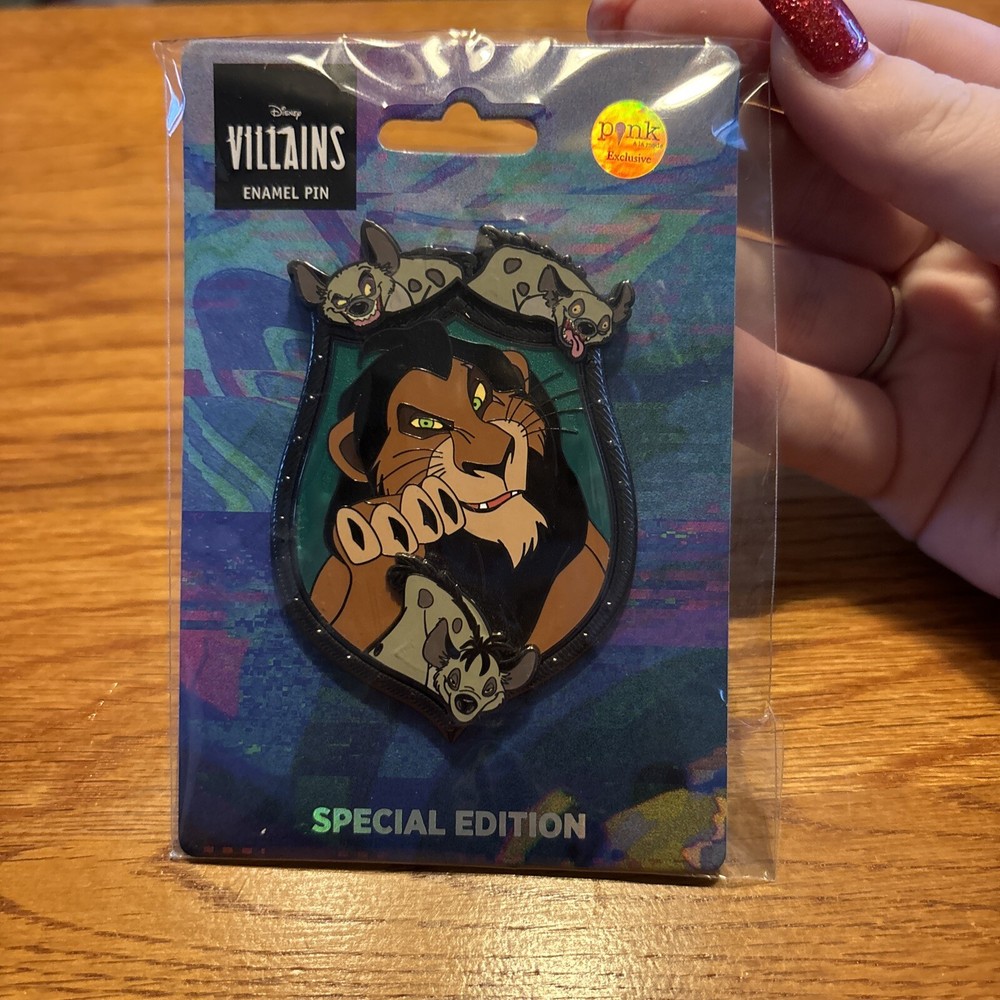 Disney The Lion Kind Scar Coat of Arms Series LE 400 Pin Pinkalamode PALM