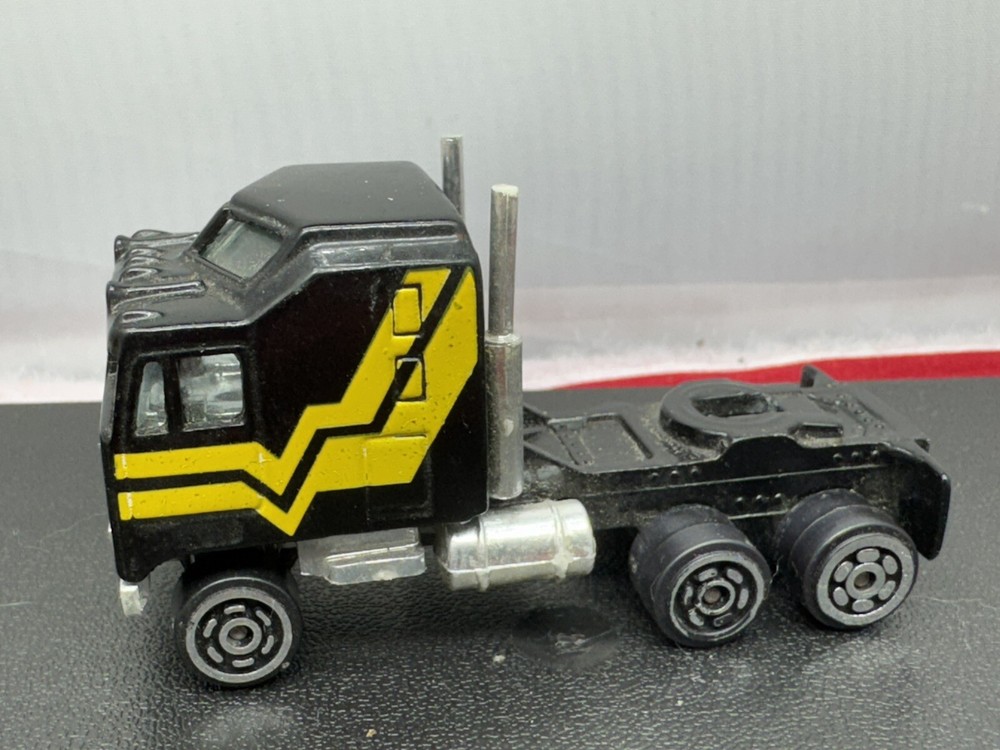 1981 Kidco Tough Wheels Black & Yellow Cabover Semi Truck 1:64 Scale 6-Wheeler