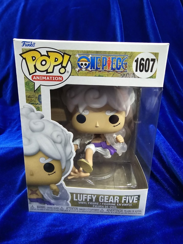 Funko Pop One Piece Luffy Gear Five #1607 with Protector Case