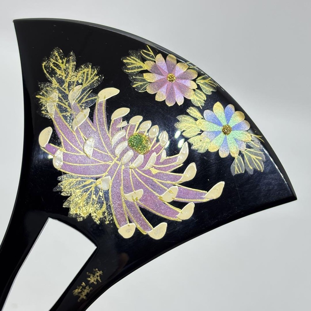 Elegant Tortoiseshell Wedding Hair Pin with Chrysanthemum Design