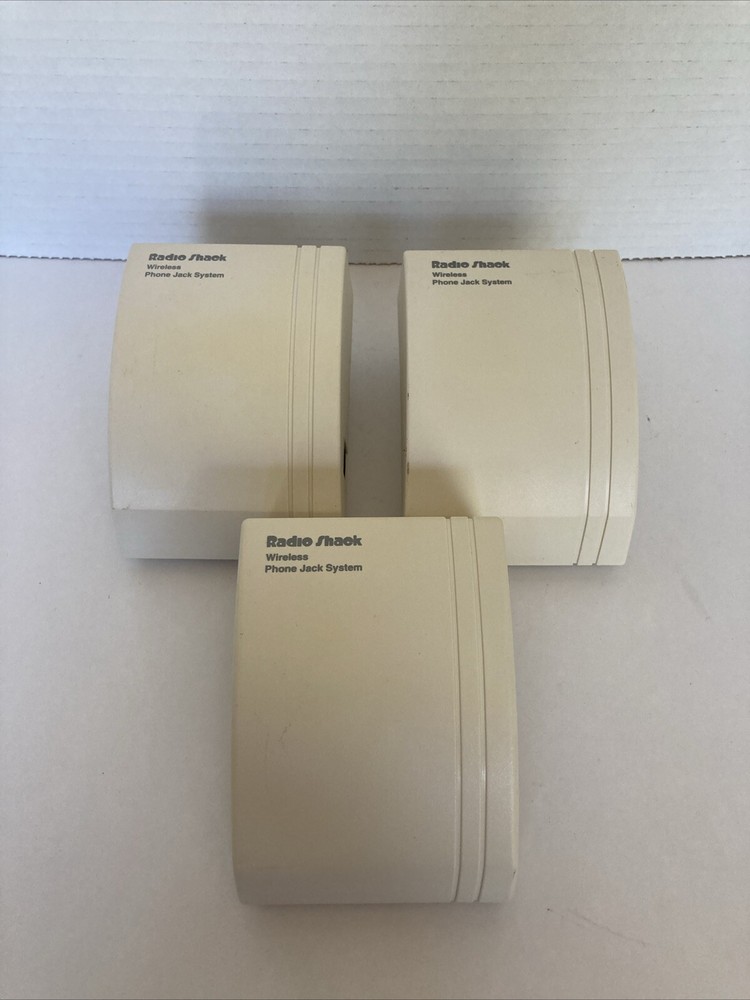 Radio Shack Wireless Phone Jack System - Base 43-160 and 2 Extensions 43-161