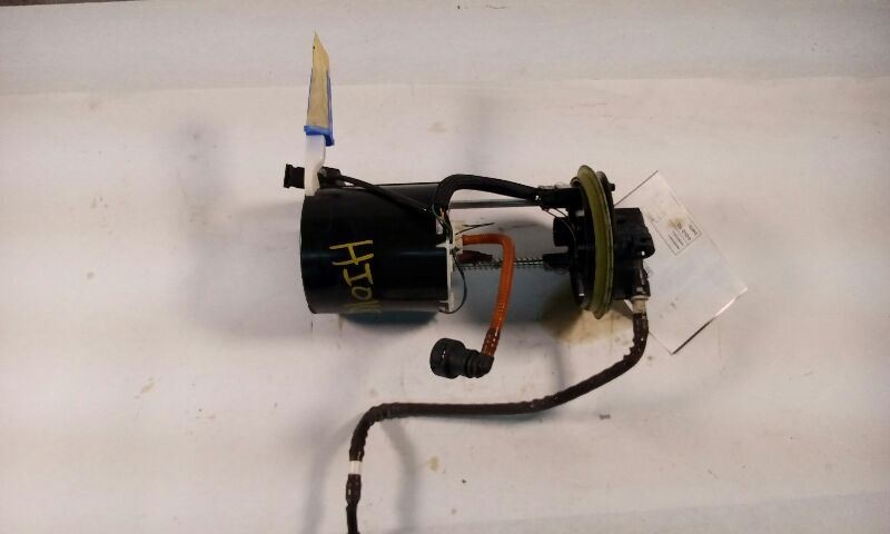 Volvo XC60 15-17 Fuel Pump Assembly 2.0L Tank Mounted  