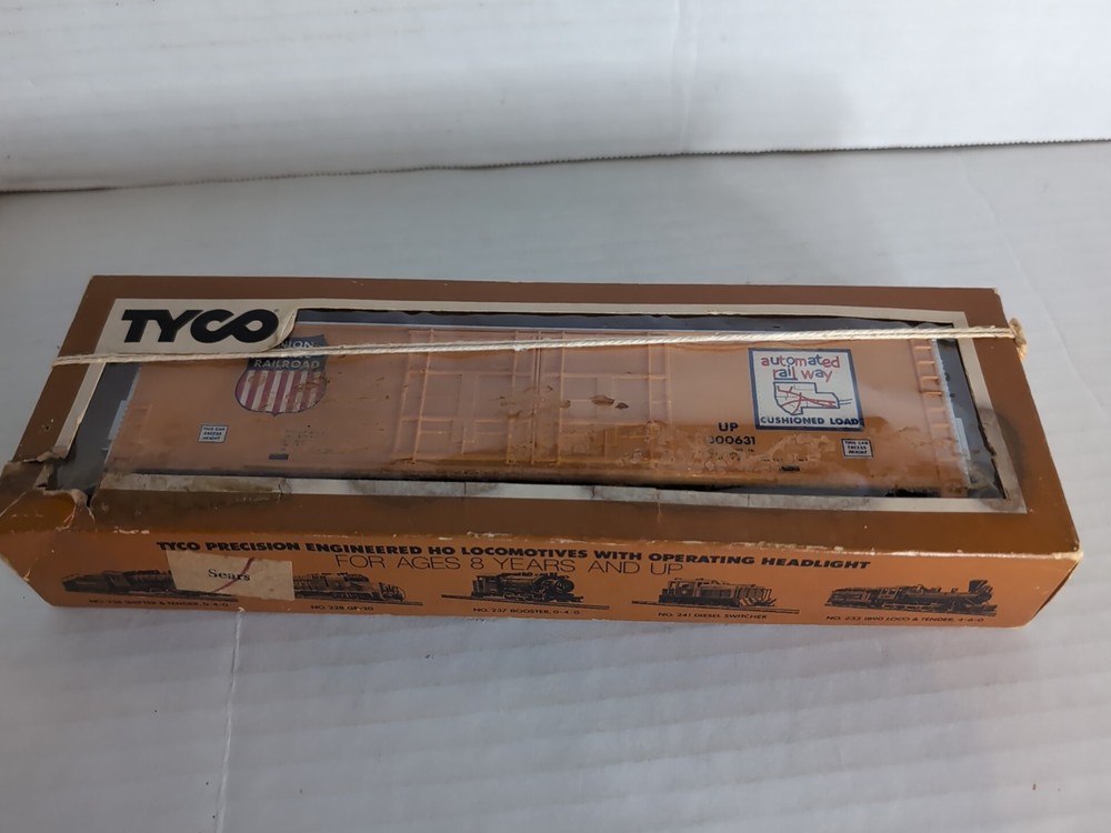 Vintage HO Scale Tyco Union Pacific Automated Railway Car 300631-image