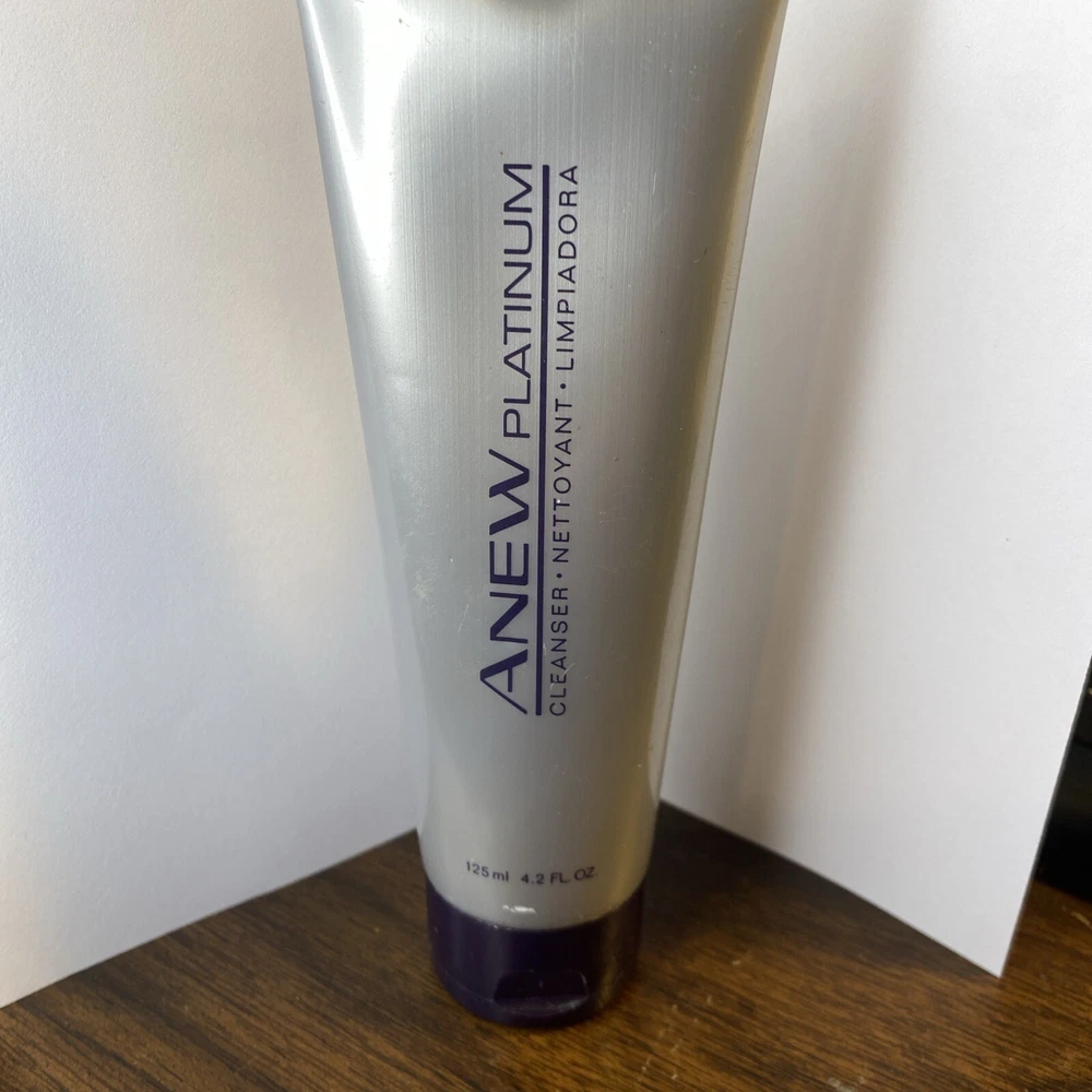 Avon Anew Platinum Cleanser 4.2 FL Oz