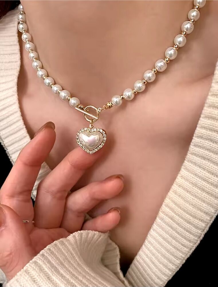 Elegant Pearl Necklace for Women Heart Pendant Luxury Imitation Pearls Chain
