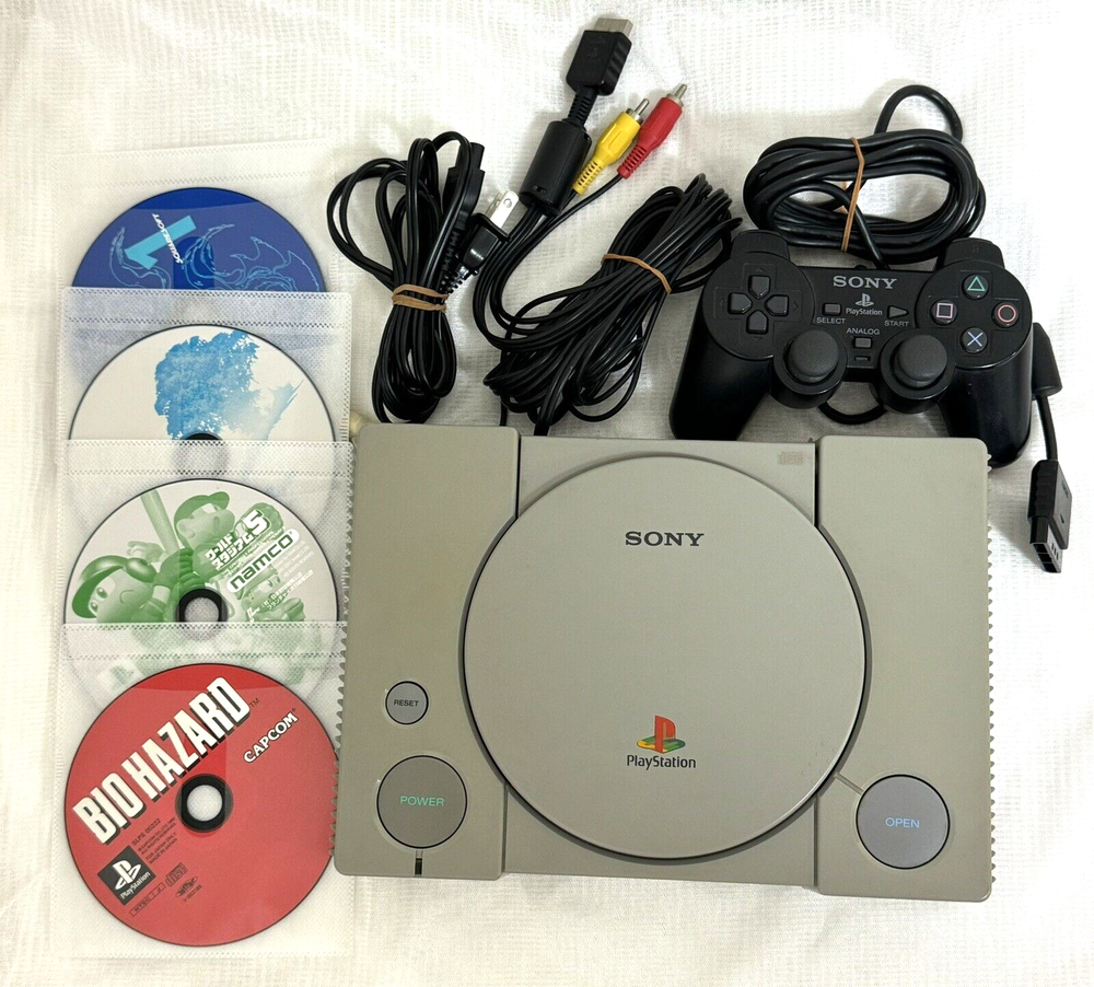 Sony PlayStation 1 SCPH-7000 with Controller and Games in Gray Fully Functional