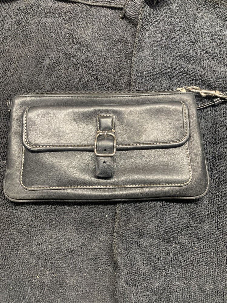 Stylish Coach Wallets for Women – Premium Leather & Trendy Designs