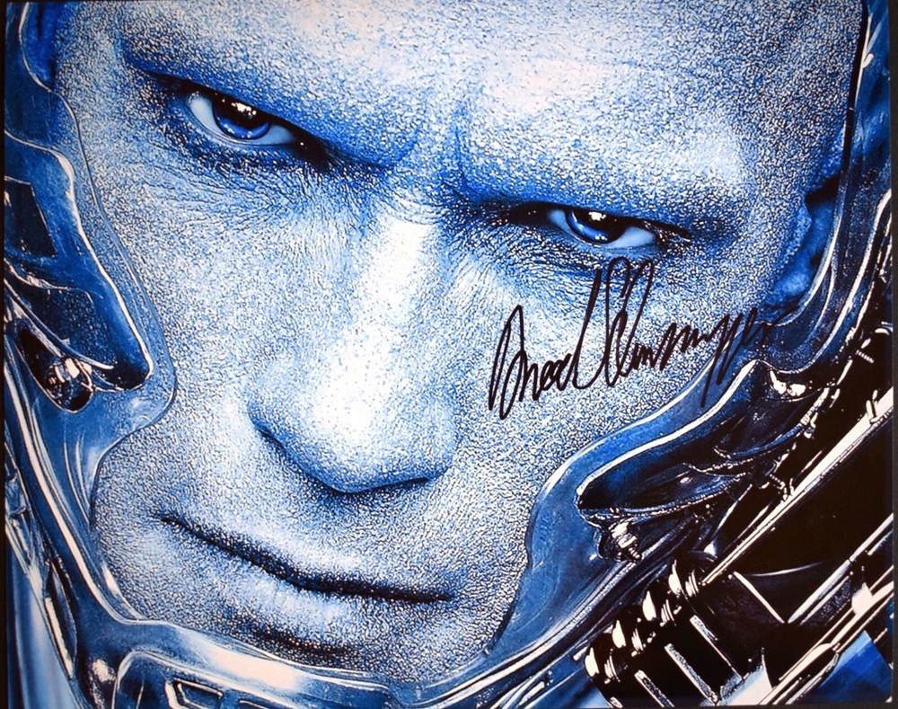 Arnold Schwarzenegger Signed 8x10 Photo with COA - Auth Dealer