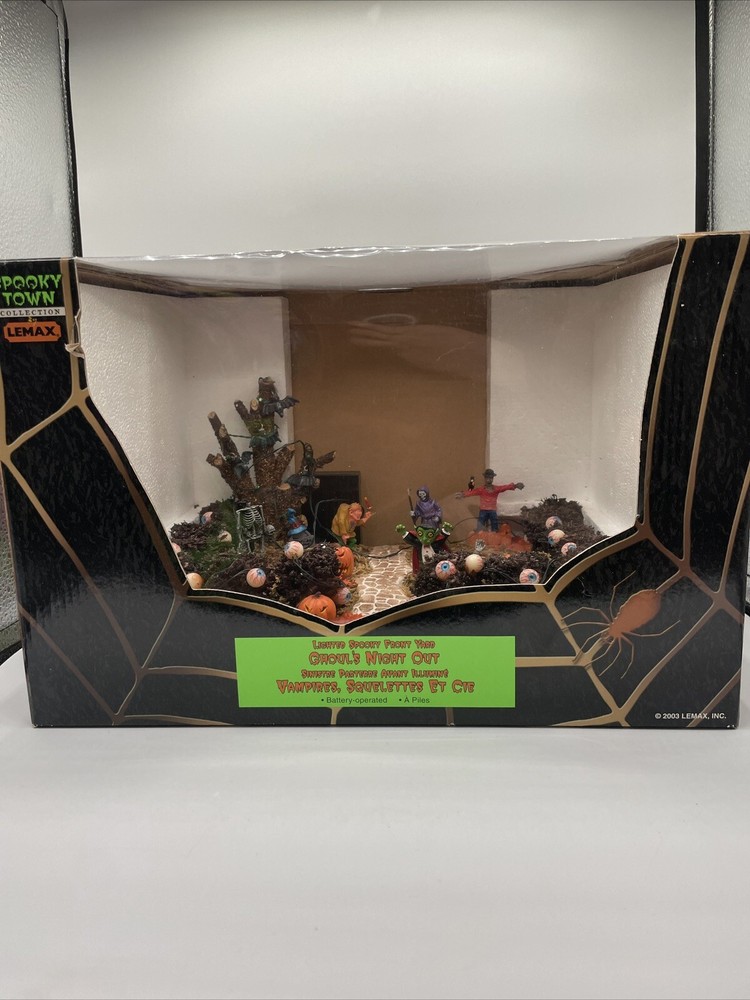 Lemax Halloween Spooky Town Ghouls Night Out Front Yard Decor VTG 34889A Working Display