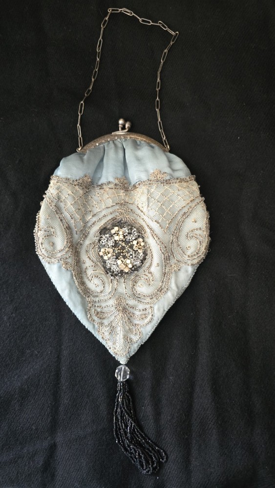 1920s Antique Beaded Purse Hand Bag Brass Frame Chain Flapper Design