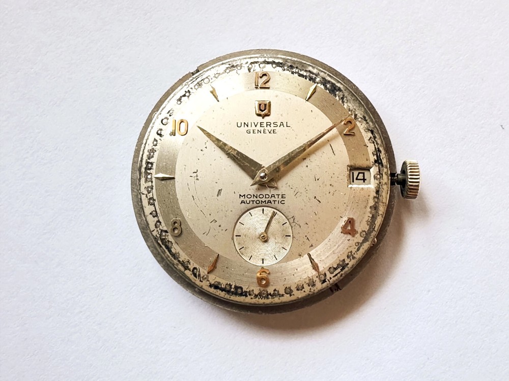 Universal Geneve Monodatic dial caliber 138C movement