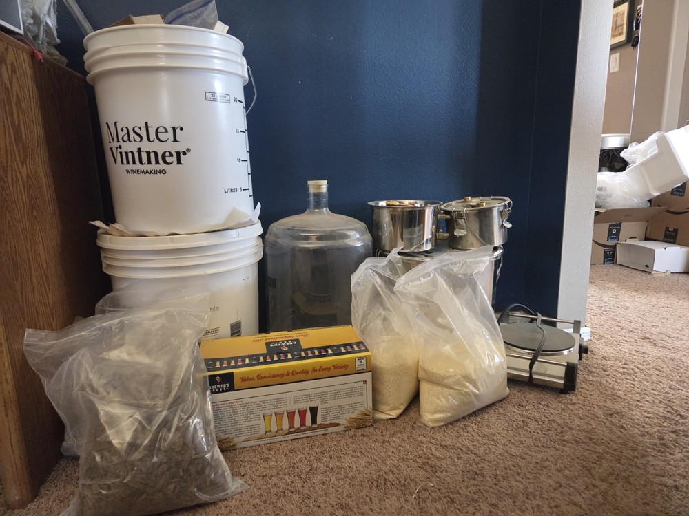 home brewing equipment, preowned, high quality, all grain, clean, complete set