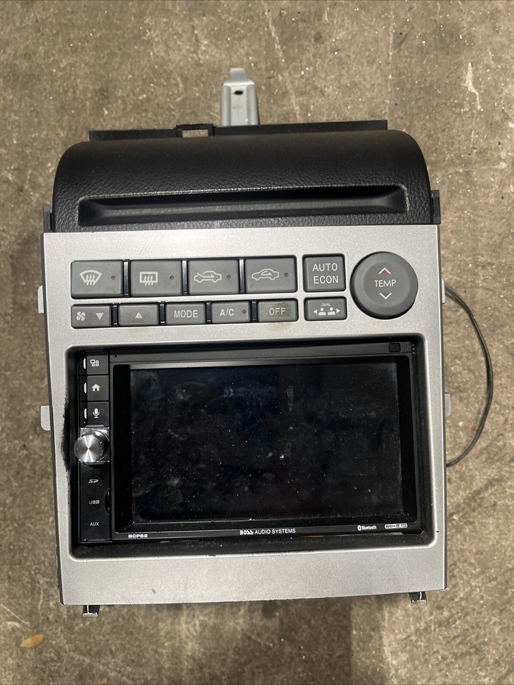 2005 06 Infiniti G35 Coupe  Pioneer  Radio Receiver Assembly 28185 AC702 OEM