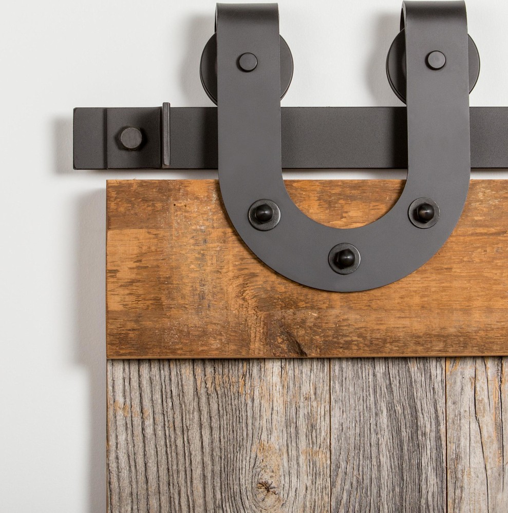 Leatherneck Hardware FTH72K1 142 Premium Series 72 Inch Horseshoe - Black