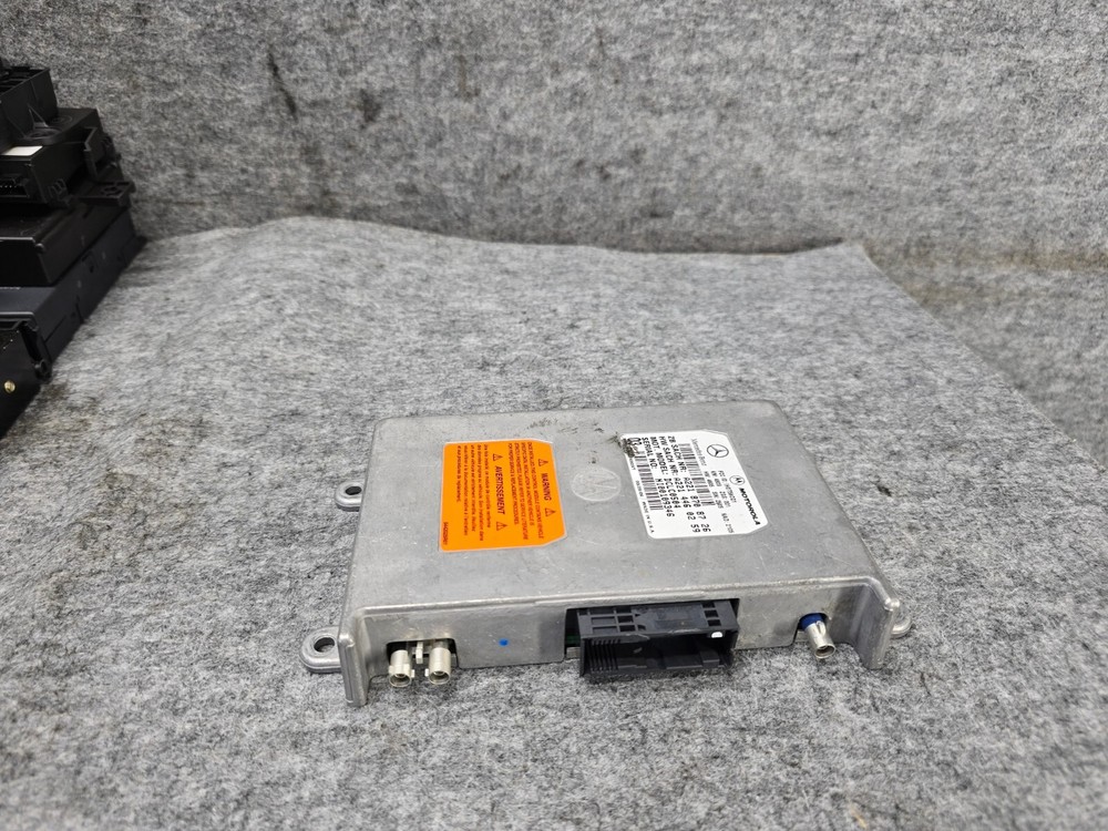 Mercedes W216 W221 S63 S550 CL550 CL600 OEM Voice Communication Control Module-image
