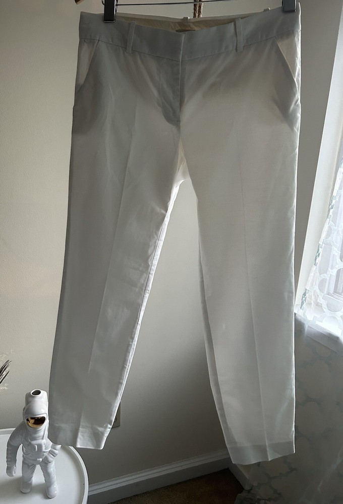 J Crew  Women’s Pants Ivory Slip Crop  Size 4 Hook And Eye 98% Cotton 2% spandex