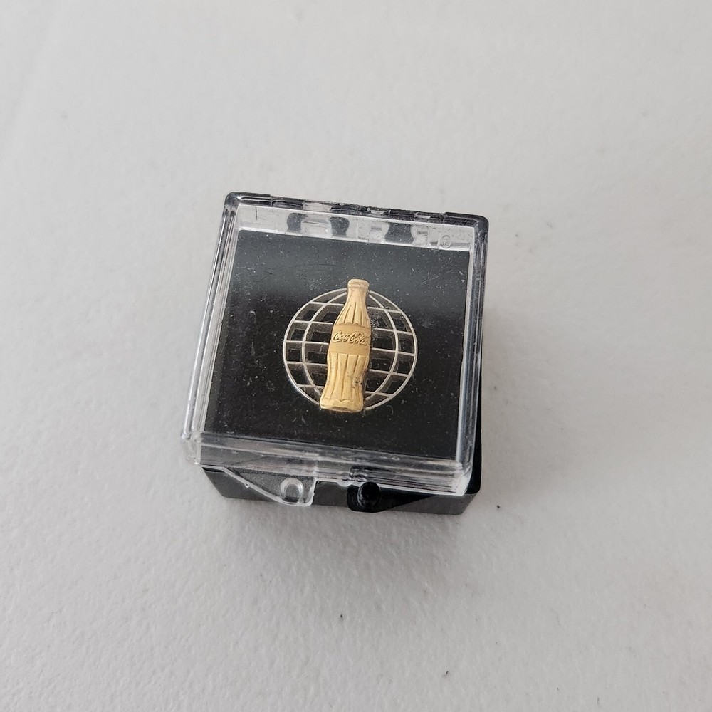 Coca-Cola Sterling Silver Coke Bottle Lapel Hat Pin Employee Service Award (a)