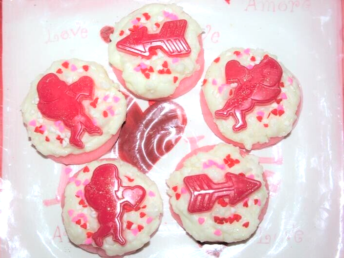 BAZOOKA Gum Scented Valentine Cupid Arrow Cookie Wax Melts DIY Craft  