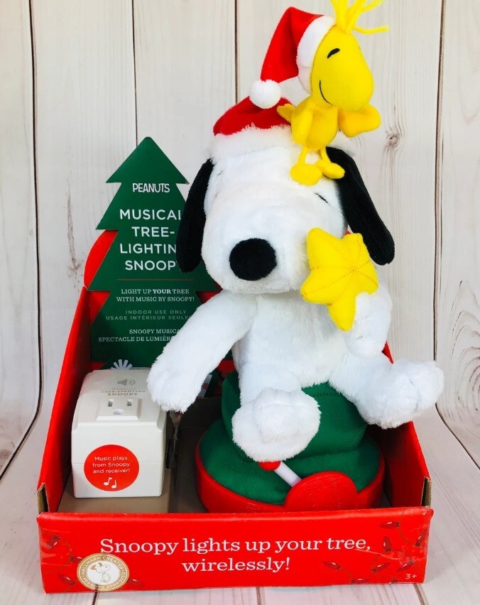 Hallmark Peanuts Musical Christmas Tree with Snoopy and Woodstock Free Shipping