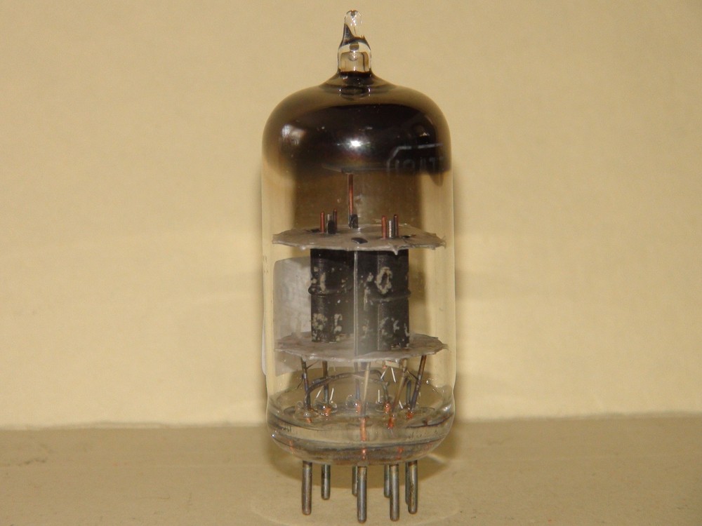 RCA 12AT7 ECC81 Black Plates Vacuum Tube Results= 3800/4000