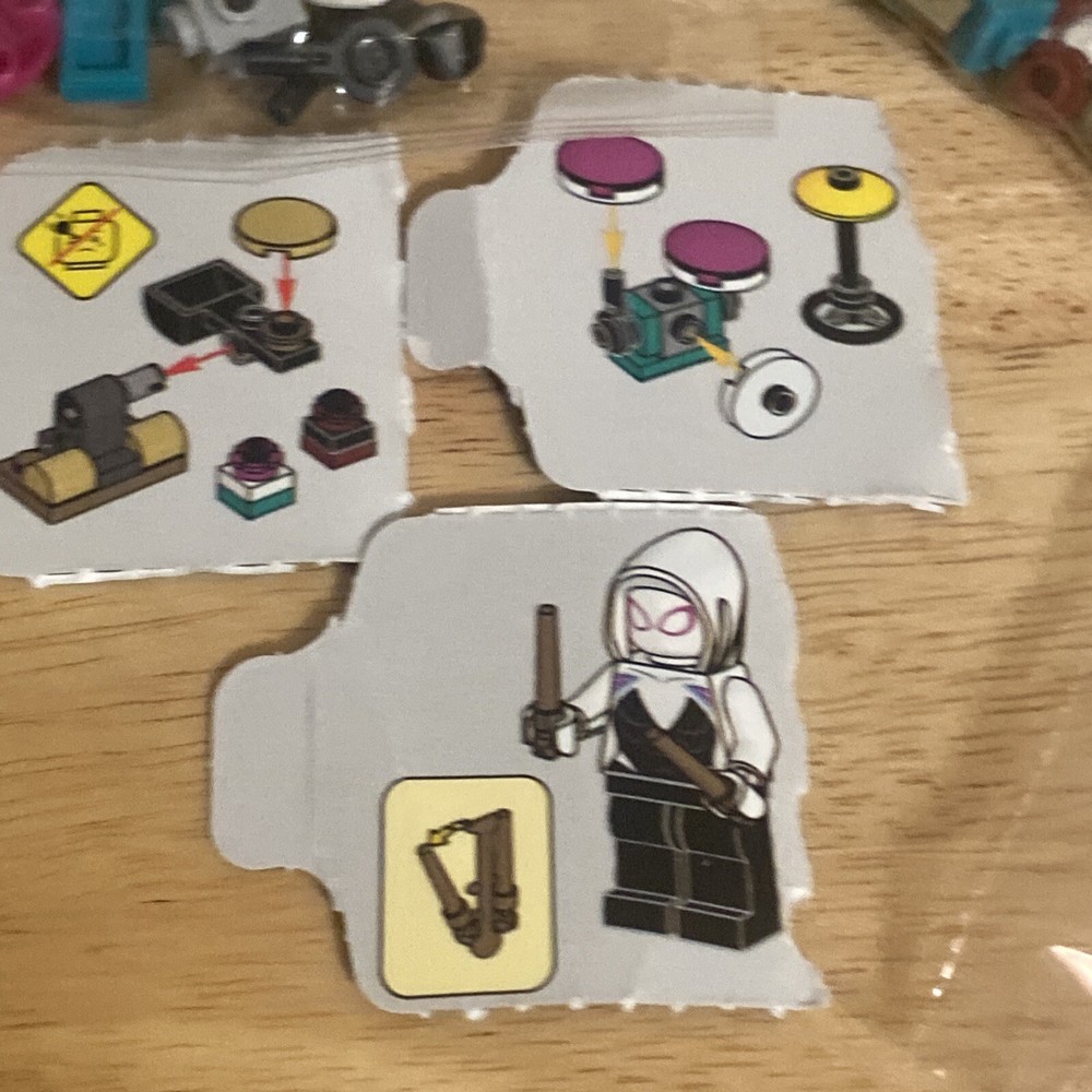 LEGO Spider-Gwen Drummer minifigure 76293 76279 Advent Marvel Day 9/10/11
