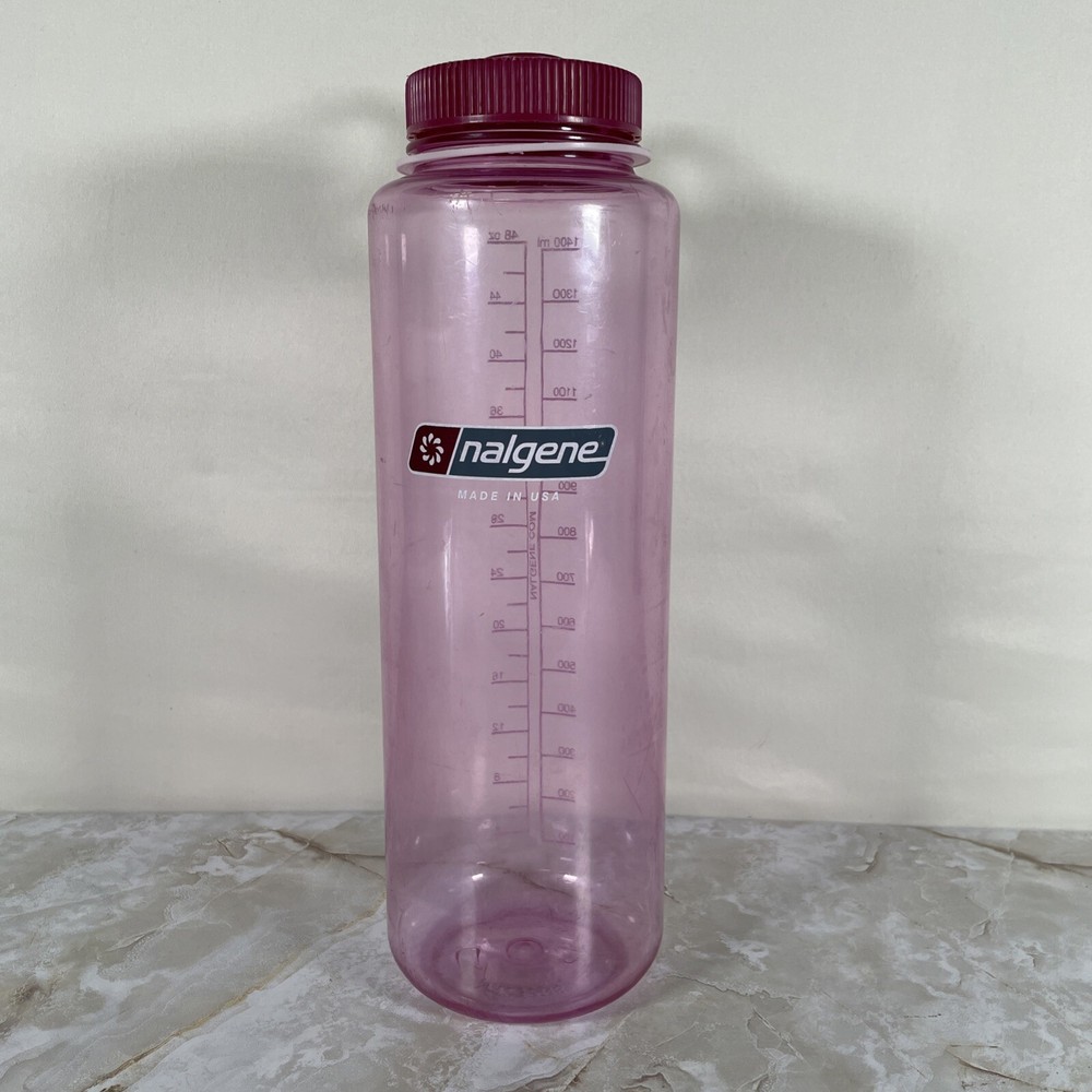 Nalgene Tritan 48oz 1400ml Wide Mouth Water Bottle in Cosmo Pink