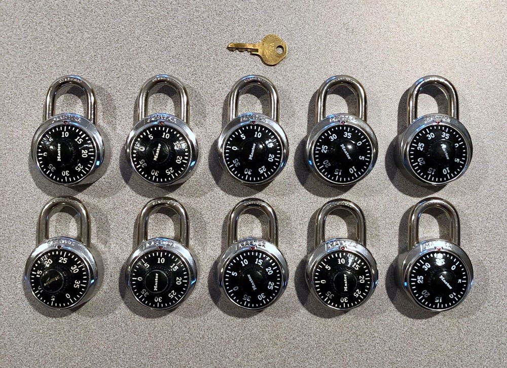 Master Lock 1525 Padlocks W/OEM Control Key Lot of 30 Combination Locks V30