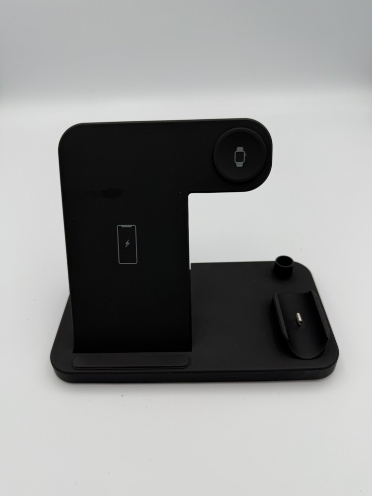 RoHS Certified 4-in-1 Wireless Fast Charging Station for iPhone in Black