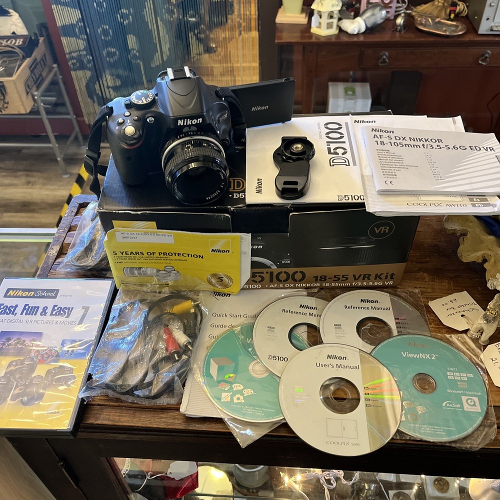 Boxed NIKON D5100 SLR Digital Camera 18-55 VR Kit - Lens Nikon/nikkor 50mm 1:2..