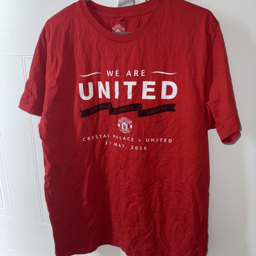 Man Utd vs Crystal Palace FA Cup Final 2016 Large T-Shirt
