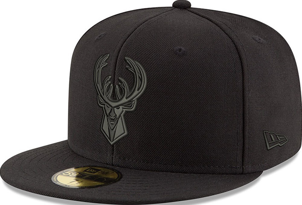 New Era Milwaukee Bucks Black On Black Cap 59Fifty Fitted Men Limited Edition