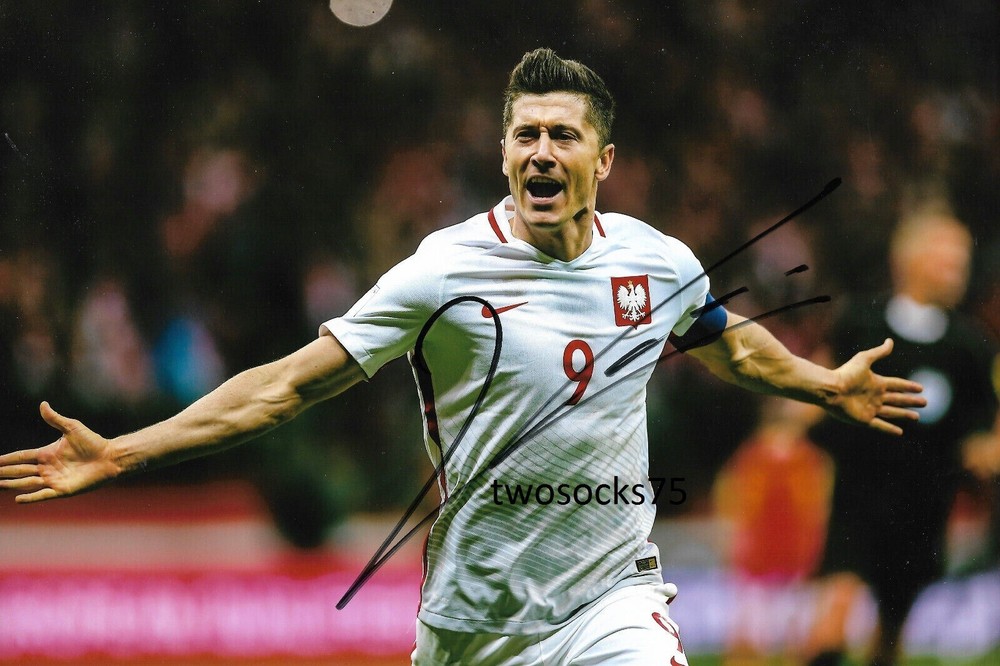 Robert Lewandowski - Poland Signed Autographed 8x10 reprint Photo