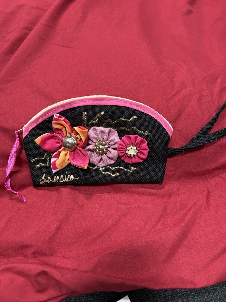 Jamaica-Themed Handcrafted Raised Floral Zip Makeup Pouch