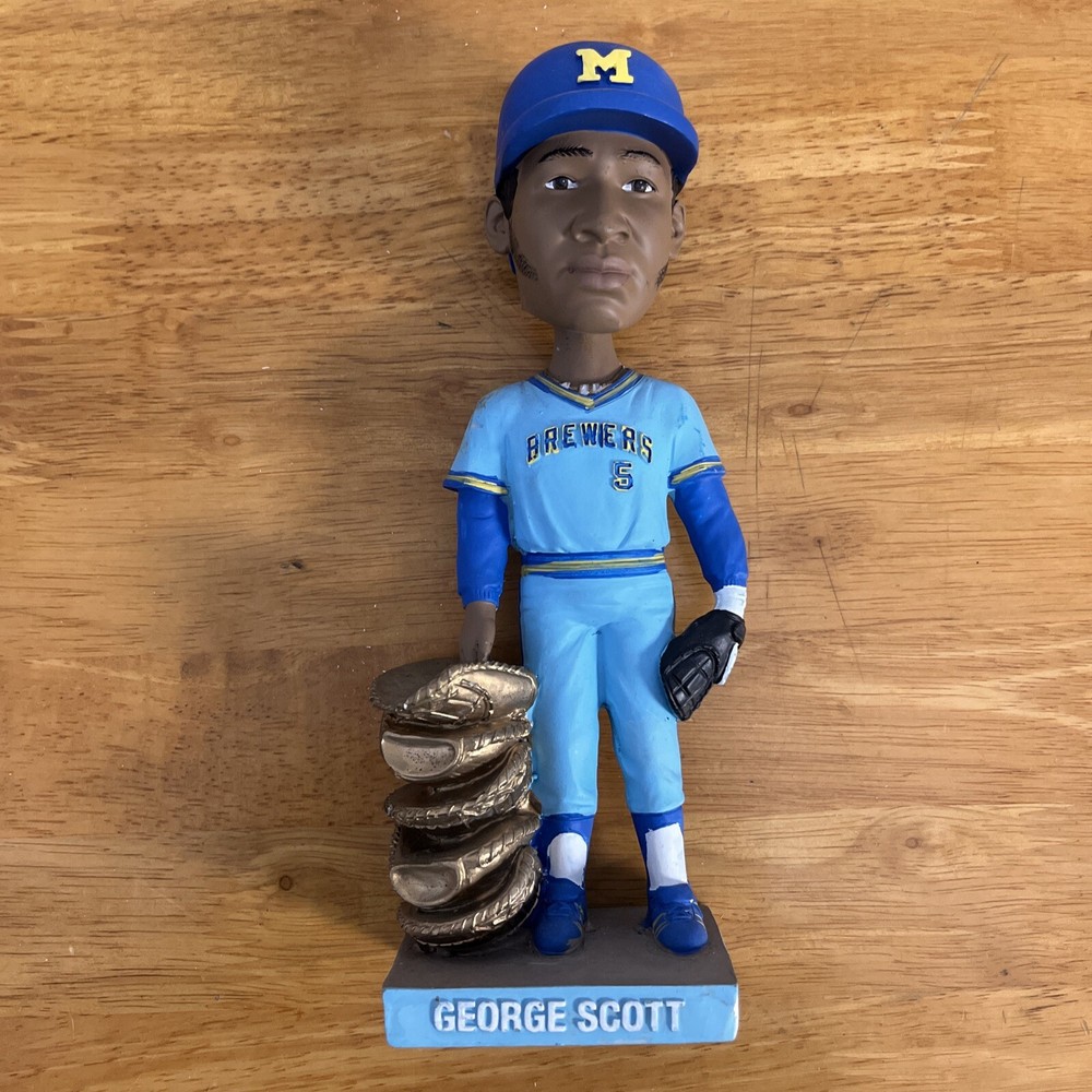 George Scott Bobblehead Milwaukee Brewers 2013 Gold Glove SGA 