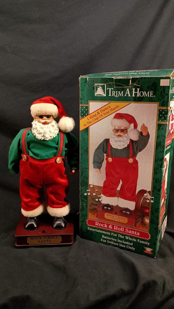 T.L. TOYS, TRIM A HOME,Christmas Musical & Animated 13