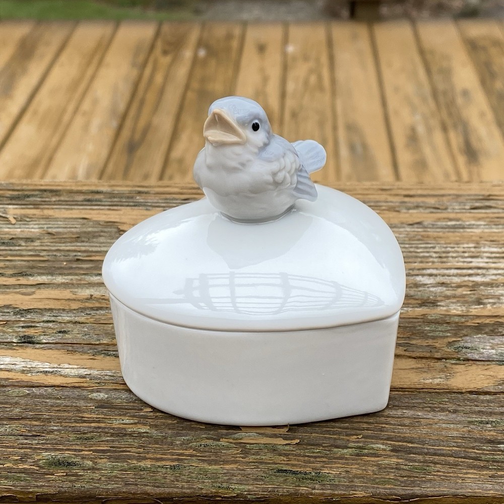 Vintage Otagiri Porcelain Heart Trinket Box with Gray Blue Bird Lid Japan