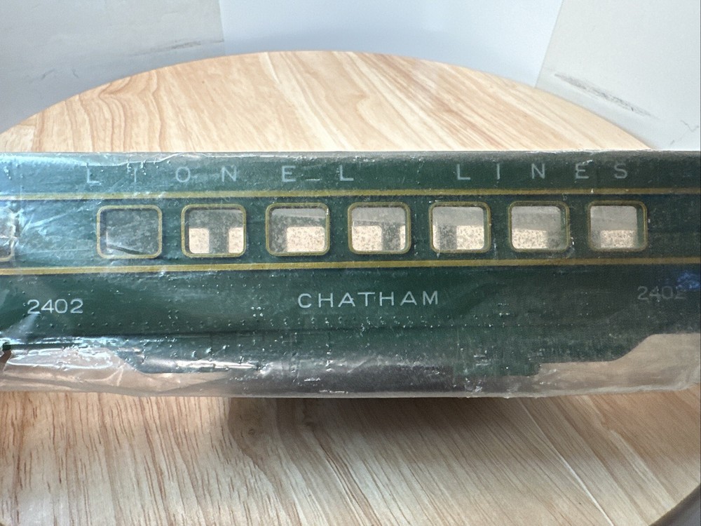 NOS LIONEL LINES O GAUGE CHATHAM PLASTIC PASSENGER CAR GREEN SHELL ONLY