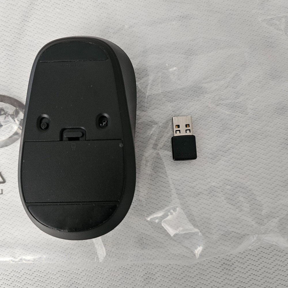 Microsoft 1737 Wireless Mouse - Sleek Black, 1.5VDC, Compact Design