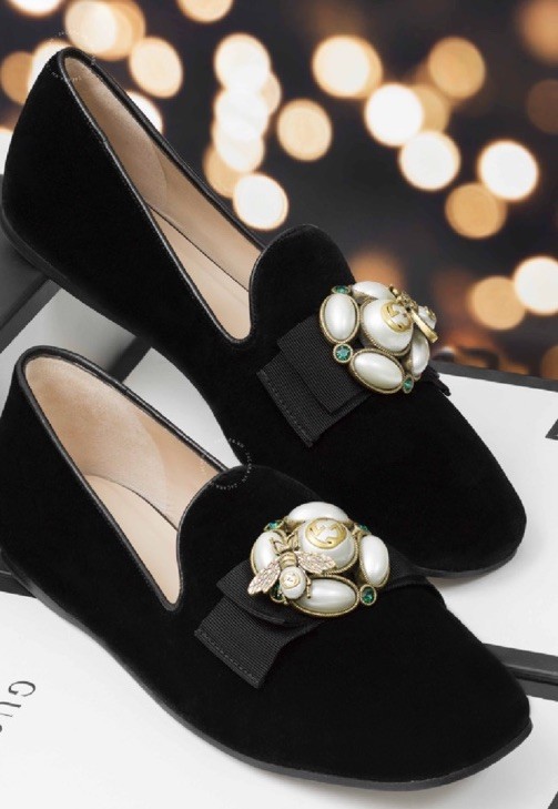 Gucci Etoile Pearl Bee Brooch Velvet Flats Size 37
