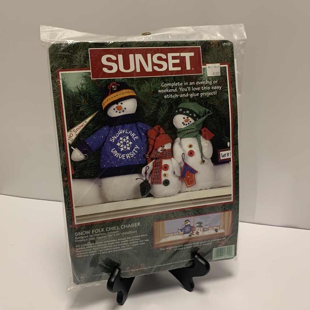 1997 Dimensions Sunset Snow Folk Chill Chaser Kit 18119 - Sealed Christmas Snowman Craft Set for Holiday Decor