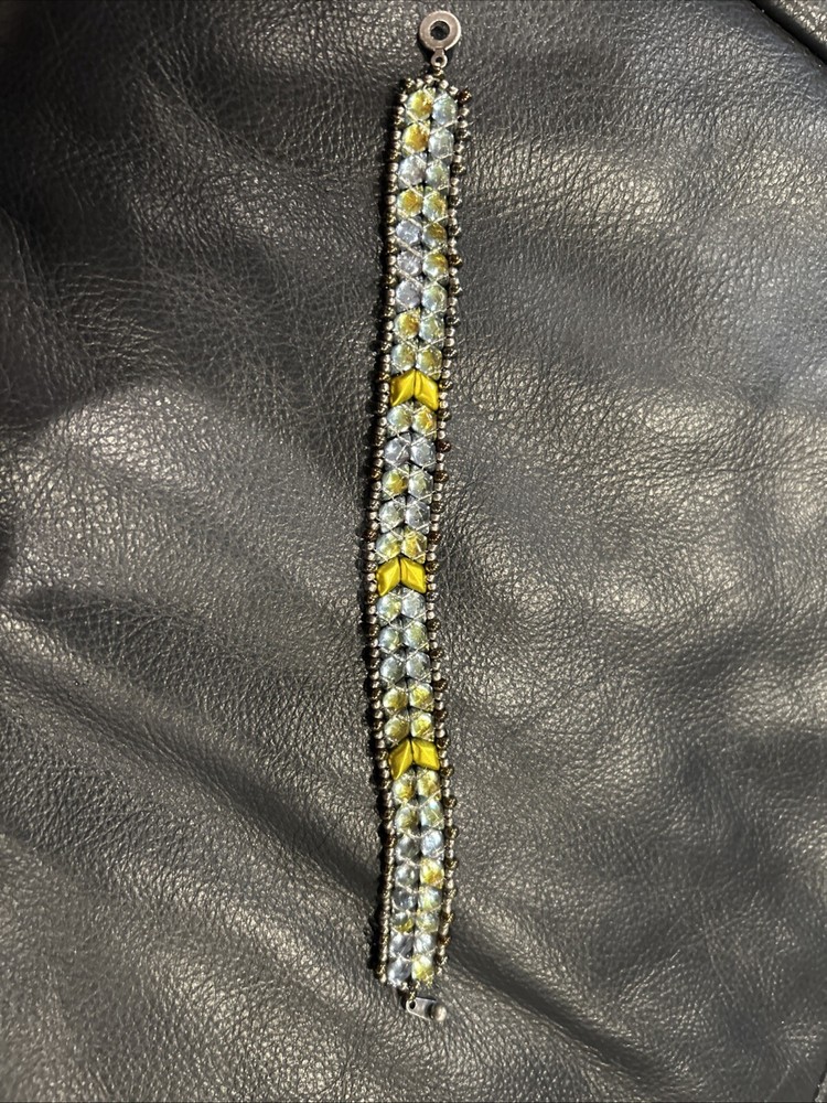 Handcrafted Decorative Wall Bracket for Stylish Interior Design