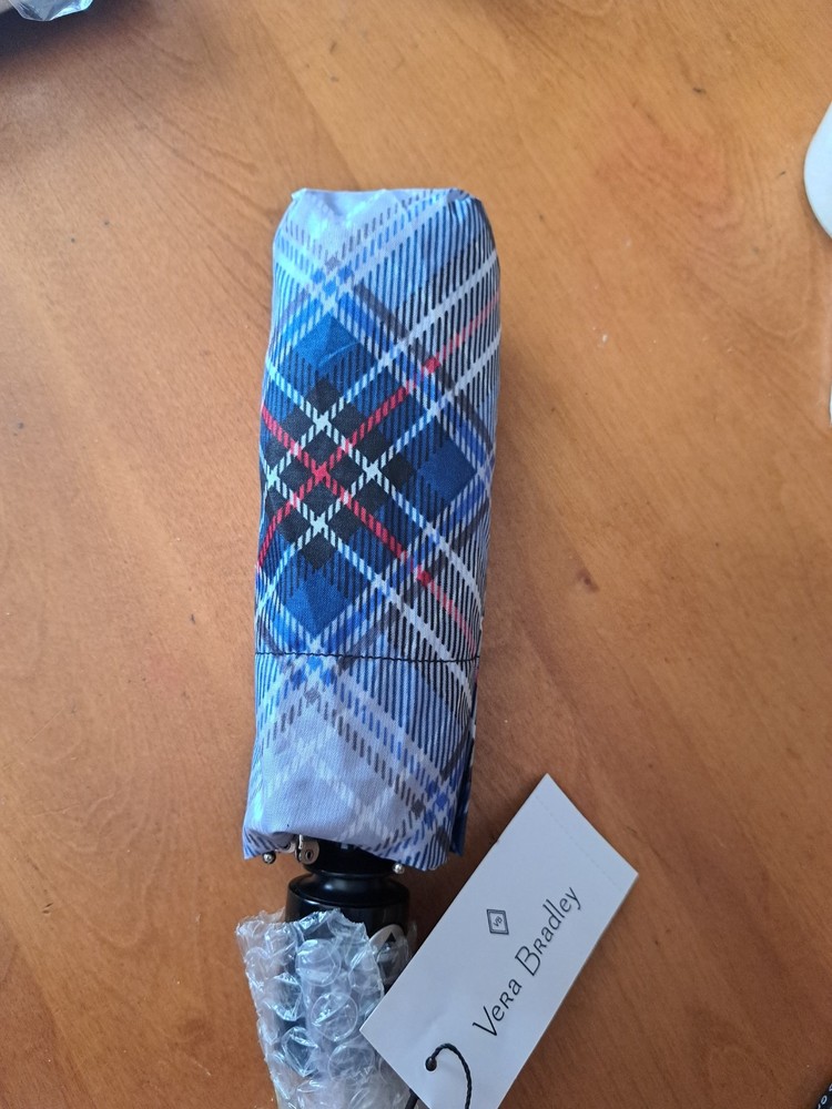 NWT Vera Bradley Snowy Plaid Compact Auto Umbrella